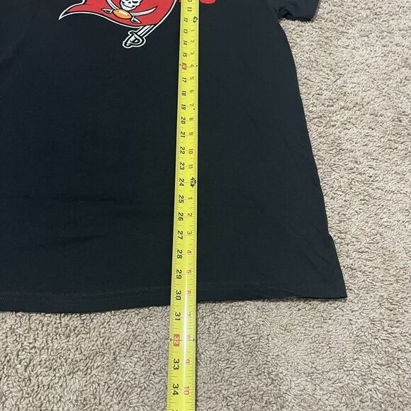 Tampa Bay Buccaneers Shirt Mens XL Black NFL Double Sided Modern Logo NEW - Picture 8 of 9